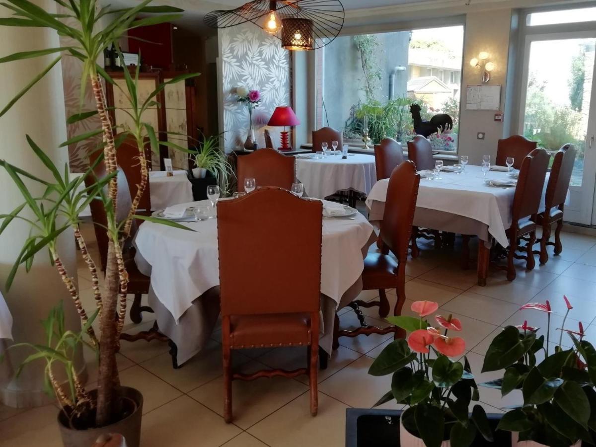 Hotel De Bretagne Dol Centre Ville - Hotel Et Restaurant Dol-de-Bretagne Exteriér fotografie