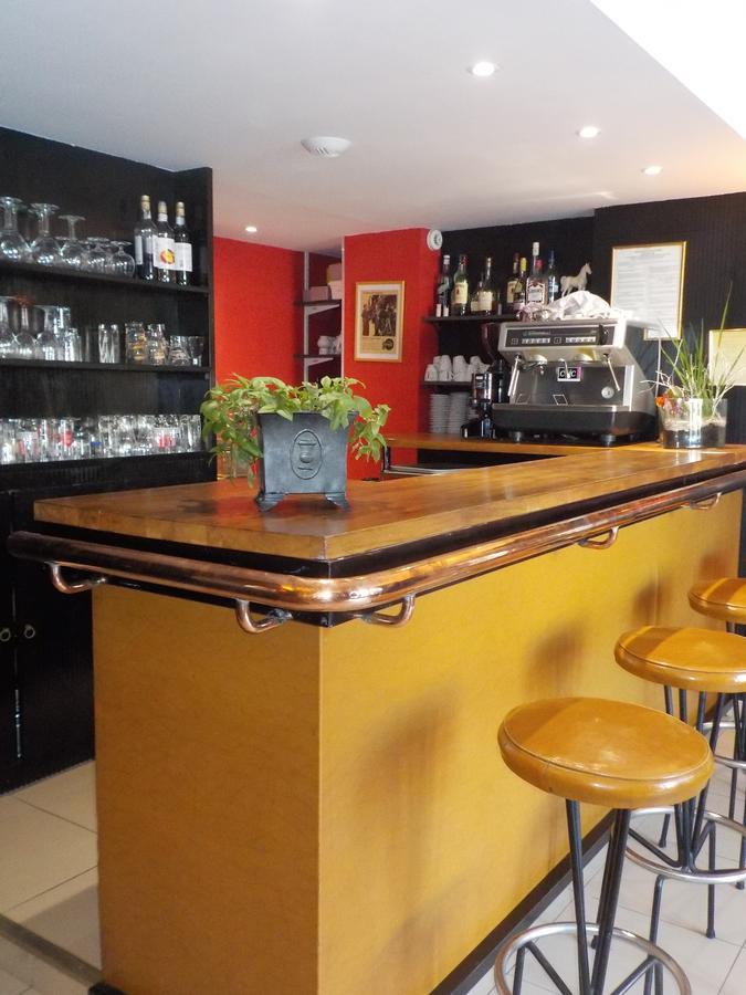 Hotel De Bretagne Dol Centre Ville - Hotel Et Restaurant Dol-de-Bretagne Exteriér fotografie